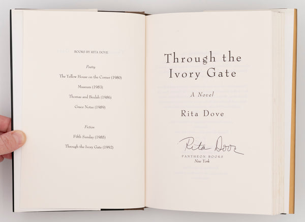 Through the Ivory Gate (Hardcover)